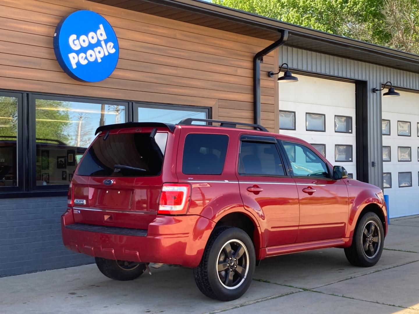 2010 Sangria Red Ford Escape XLT FWD (1FMCU0D70AK) with an 2.5L L4 DOHC 16V engine, 6-Speed Automatic transmission, located at 1800 South Ihm Blvd, Freeport, IL, 61032, (815) 232-5543, 42.278645, -89.607994 - Escape XLT 4D SUV FWD - Photo#1